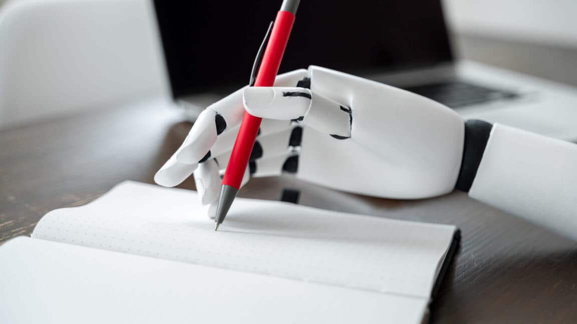 ChatGPT refuse enfin de copier la plume des écrivains