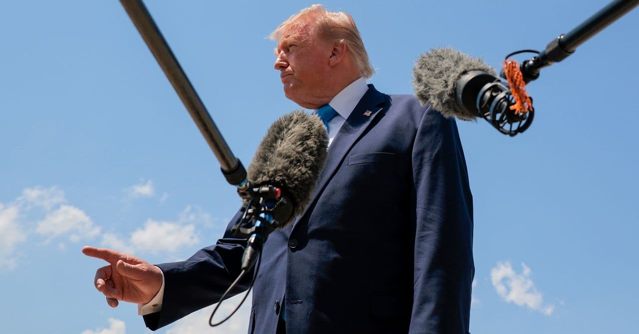 Trump s'arrache sur la régulation de l'IA : trois clans en guerre